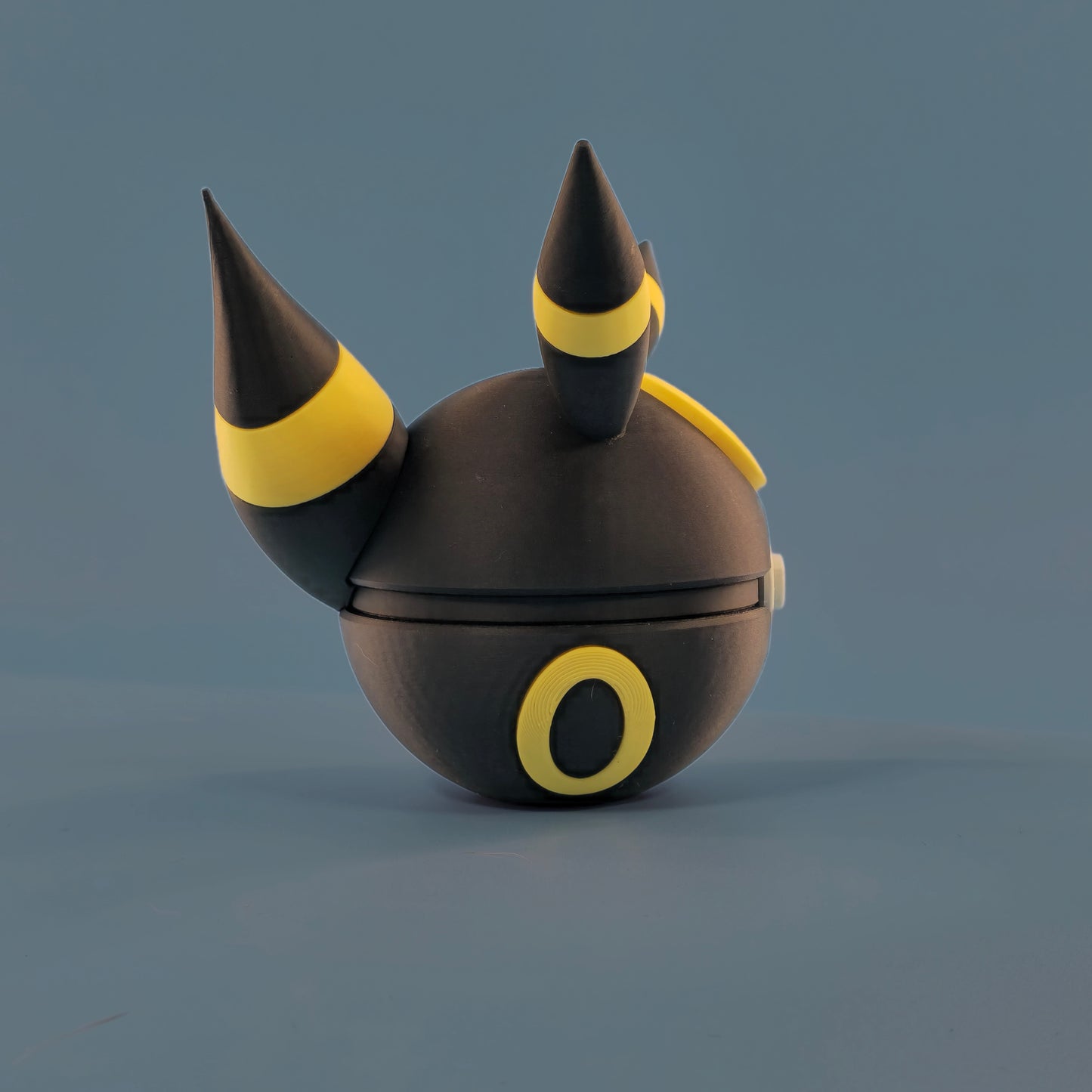 Umbreon Inspired Ball