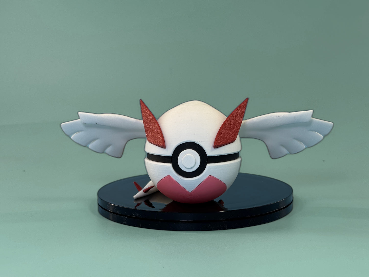 shiny:Lugia Inspired Ball