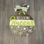 "Welcome Succas" Round Sign