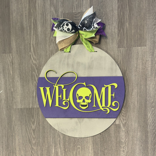 "Welcome" with Skull Halloween Round Sign
